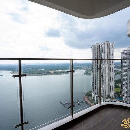 Scenic Country Garden Danga Bay By Lions Bay Apartment Johor Bahru Exterior foto