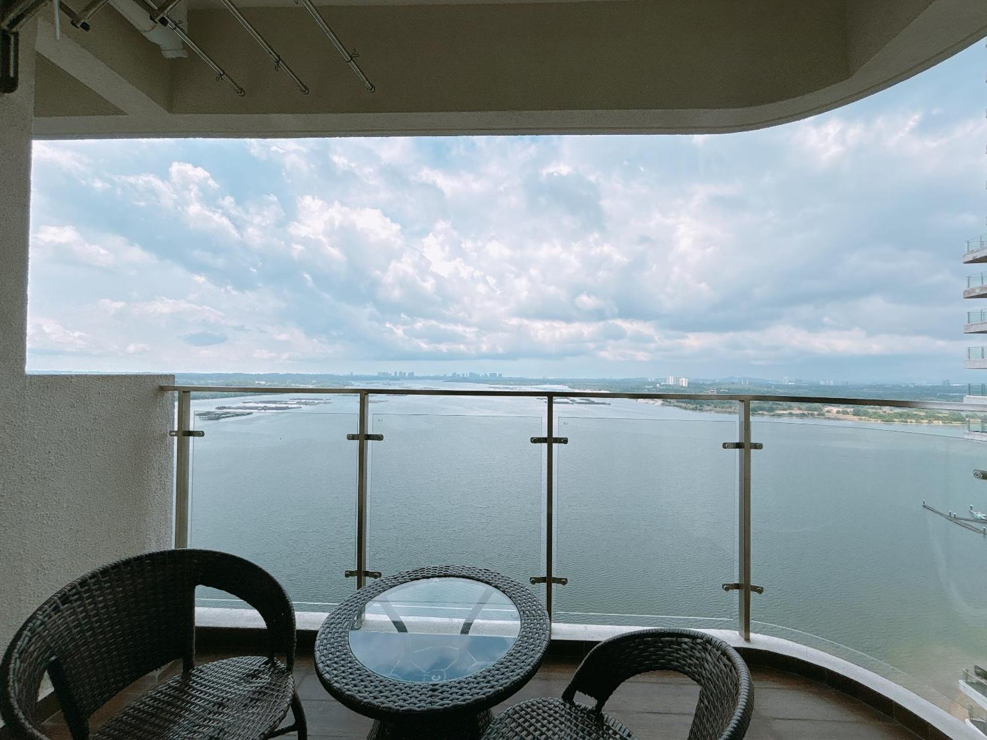 Scenic Country Garden Danga Bay By Lions Bay Apartment Johor Bahru Cameră foto